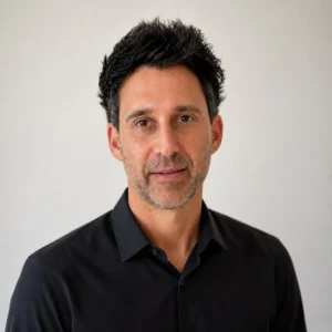 Picture of Mark Lazarus