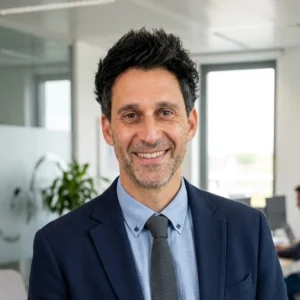 Picture of Mark Lazarus